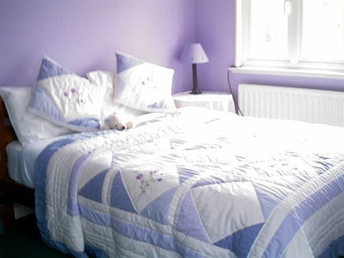 Linchens Bed And Breakfast Felbridge Buitenkant foto